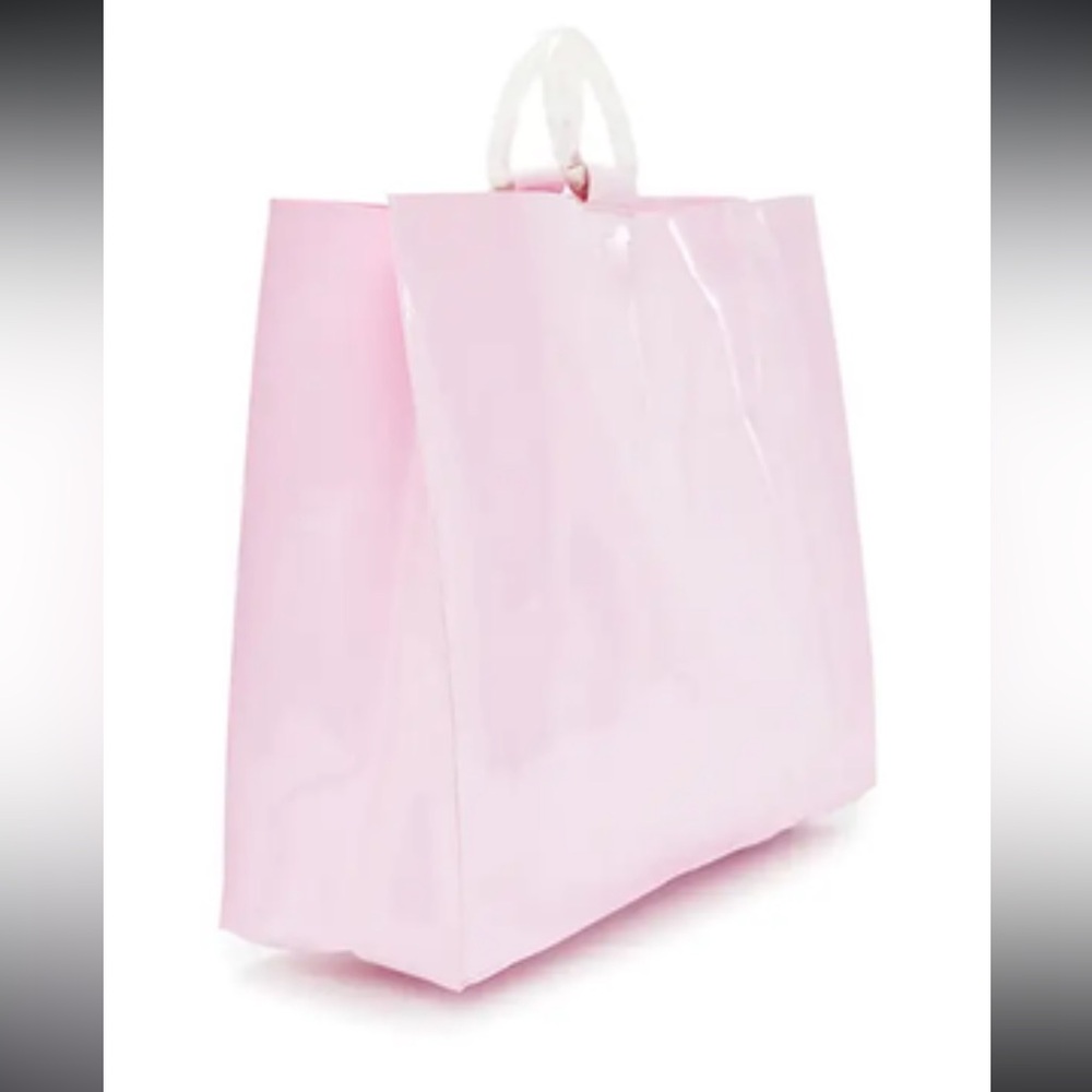 Plastic tote with handles